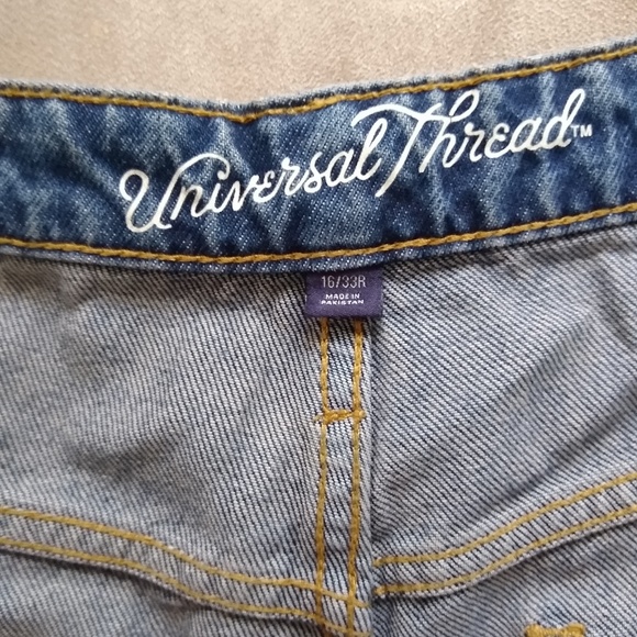 Jeans - Picture 4 of 5